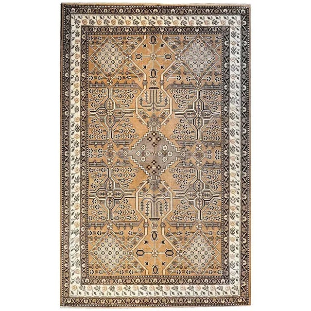 Early 20th Century Bakhtiari Rug For Sale In Chicago - Image 6 of 6