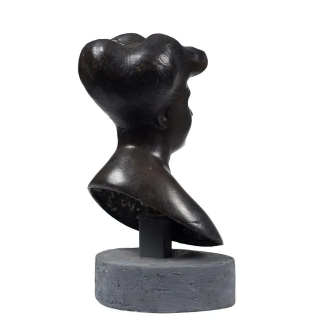 Head of Woman - Original Bronze Sculpture by Emilio Greco - Second Half of 1900 Second Half of 20th Century For Sale - Image 3 of 4