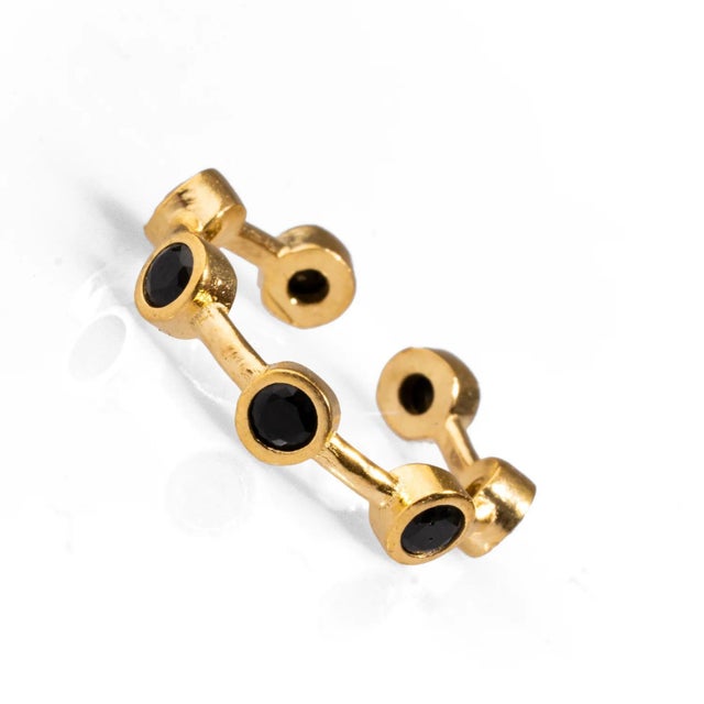 Contemporary Minimalist Black Onyx Stone & Gold Stackable Ring, Size 4 For Sale - Image 3 of 6