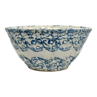 Beautiful Large 12 Inch Size Antique American Blue Spongeware Decorated Stoneware Kitchen Mixing Bowl - 1890s For Sale