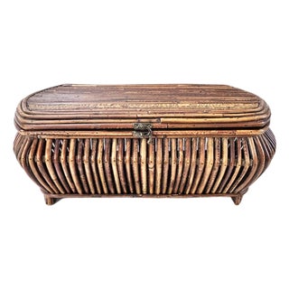 Vintage 1970s Rattan Storage Chest Coffee Table – Boho Coastal Wicker Trunk With Interior Compartments For Sale