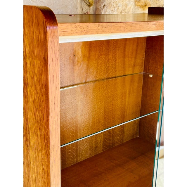 Mid-Century Oak Bookcase with Sliding Glass Doors, 1960s For Sale - Image 11 of 18