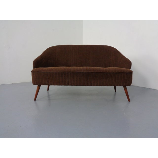 Wood German Cocktail Sofa from VEB Polstermöbelfabrik Cottbus, 1960s For Sale - Image 7 of 7