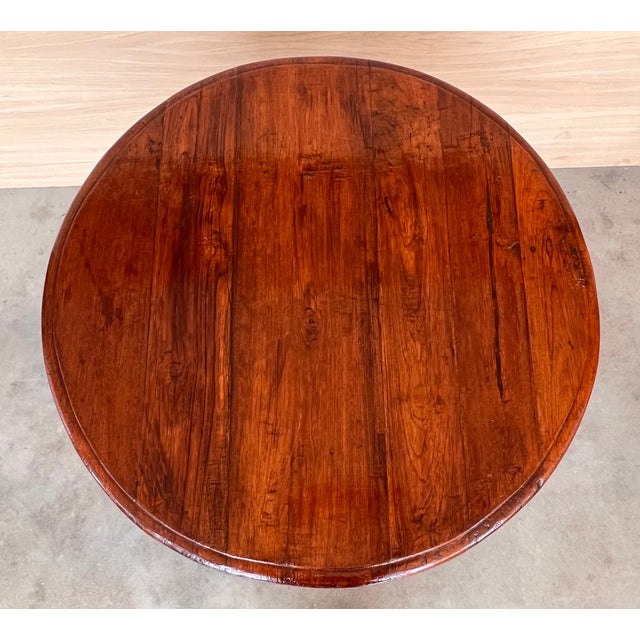 Finely Carved British Colonial 19th Century Round Coffee Table For Sale - Image 6 of 8