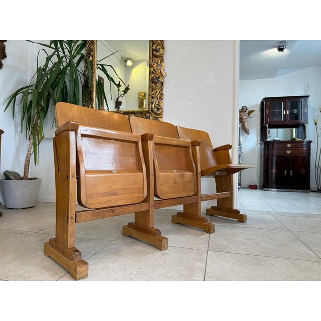 Original cinema seating row from the 1950s. Dimensions: Height x Width x Depth 87 x 157 x 43 x Seat height 50 cm. For sale...