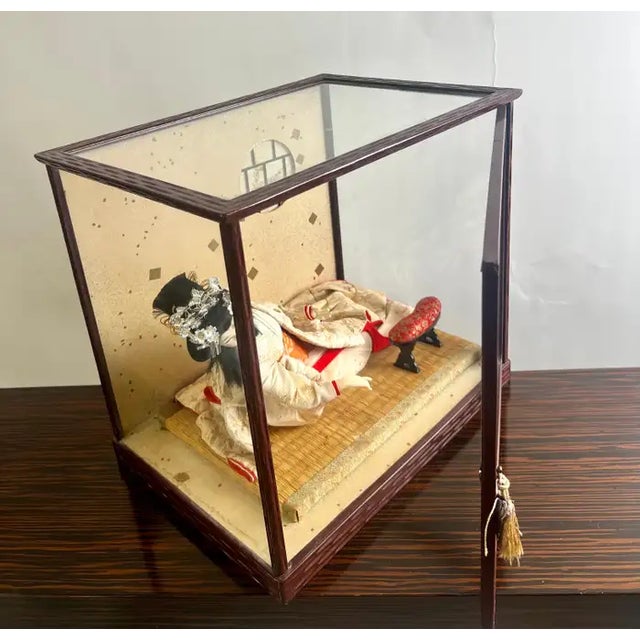 Japanese Geisha Princess Doll in Original Glass & Wood Case For Sale - Image 13 of 13