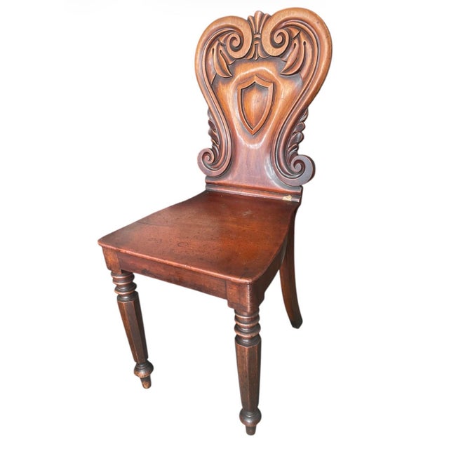 Neoclassical Antique Neoclassical Style Carved Hall Chair With Shield Motif For Sale - Image 3 of 10