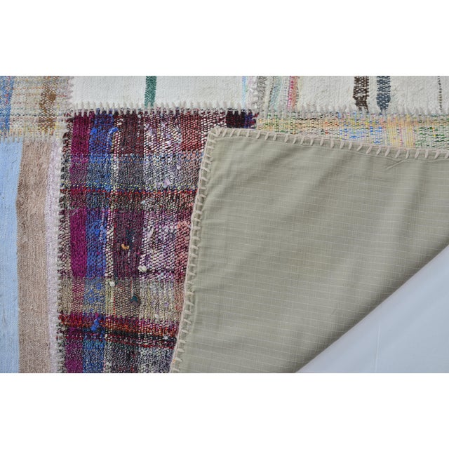 Vintage Neutral Oushak Kilim Rug For Sale In Phoenix - Image 6 of 10