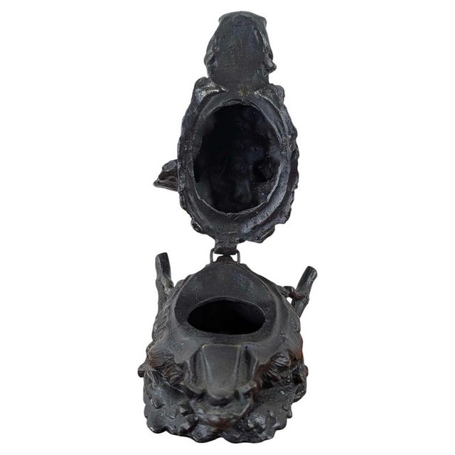 Early 20th Century French Bronze Boars Head Inkwell in the style of Fratin, 1900 For Sale - Image 5 of 13