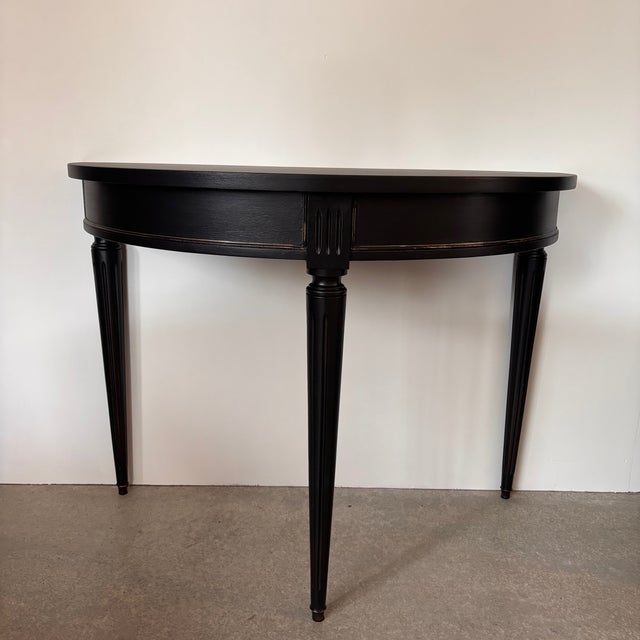 Demi-Lune Console Table, in Very Good conditions. Designed 1960 to 1969