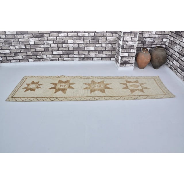 Turkish Vintage Anatolian Kilim Runner, Hand-Woven Neutral Earth Tone Wool Rug For Sale - Image 3 of 10