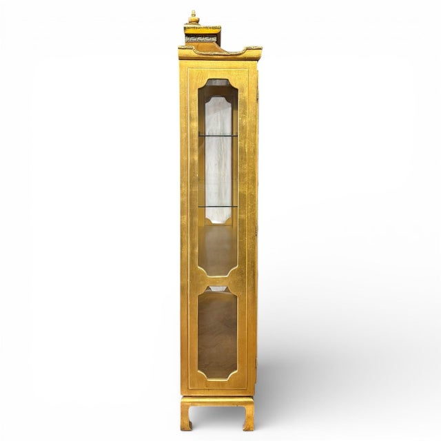 James Mont Mid-20th Century Giltwood Pagoda-Form Display Cabinet in the Manner of James Mont For Sale - Image 4 of 12