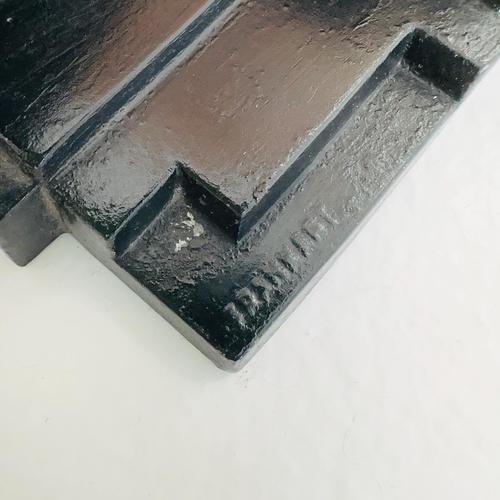 Art Deco Frankart Table Lamp with Kneeling Women and Amber Geometric Glass Shade, 1930s For Sale - Image 15 of 16