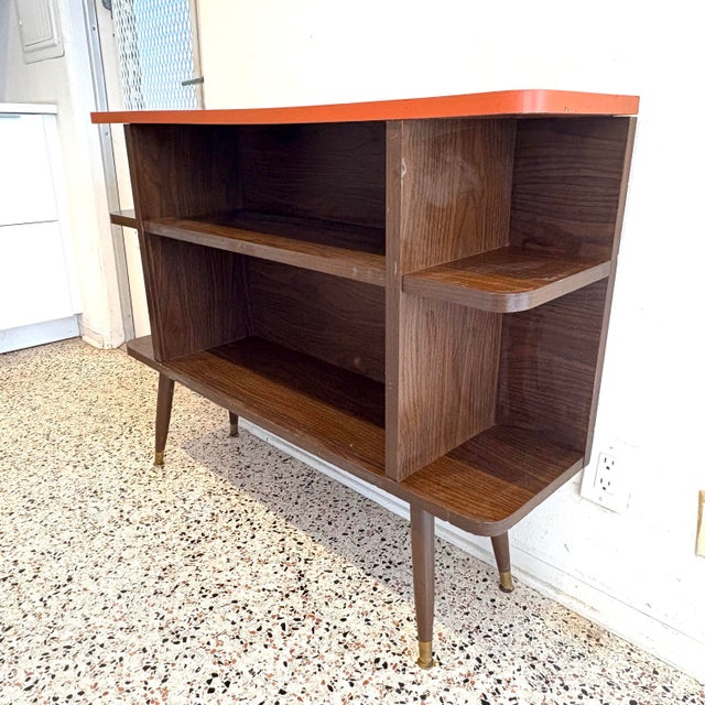 Mid-Century Shelving Unit or Bookshelf For Sale In Tampa - Image 6 of 7