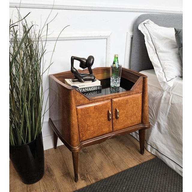 Very elegant and refined Italian 1950s Mid-Century Modern design, pair of bedside tables with double front door, black...