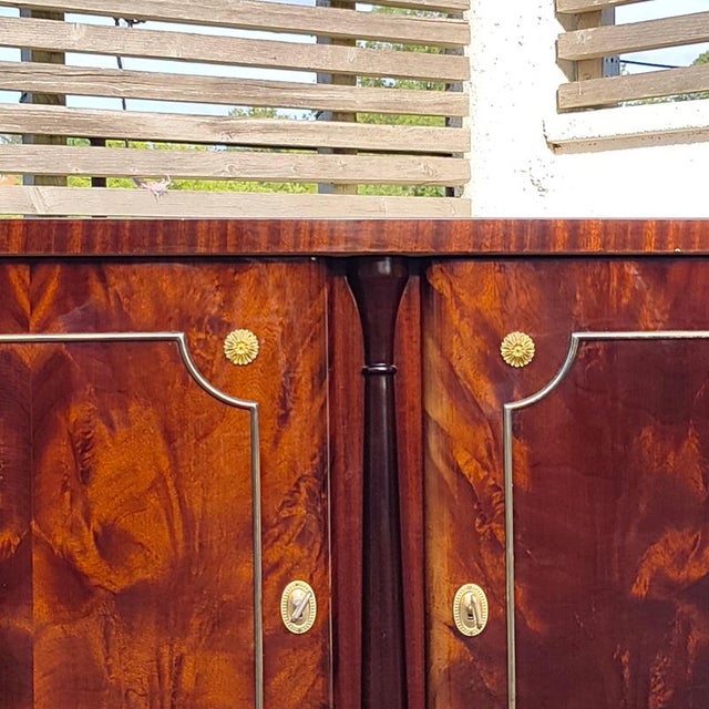 Mid-Century Modern Italian Flamed Mahogany Sideboard with Inlays, 1950s For Sale - Image 9 of 18