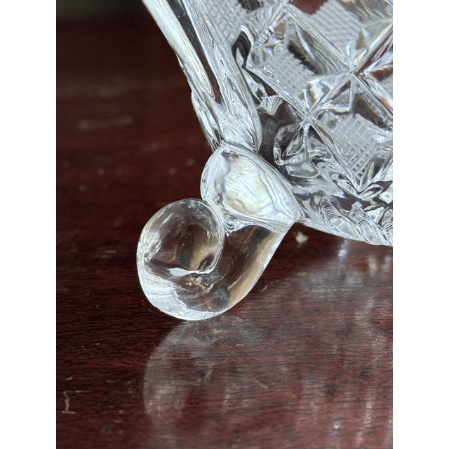Early 20th Century Mid-Century Modern Hexagonal Cut Crystal Lidded Footed Candy Dish For Sale - Image 4 of 11