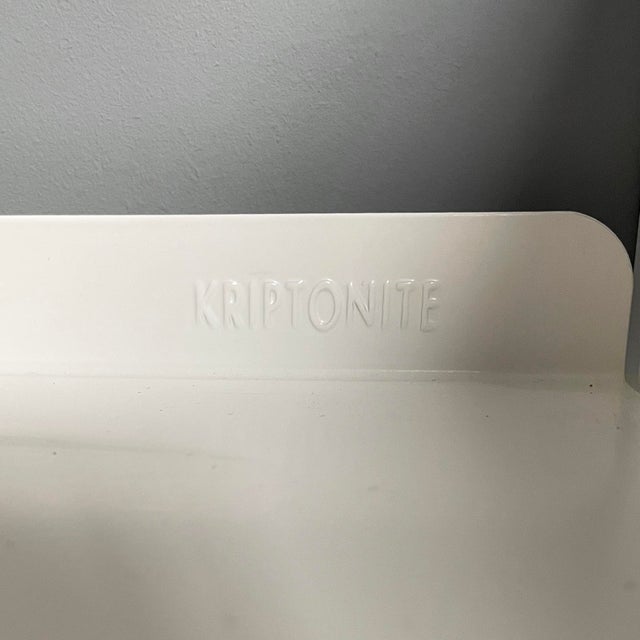 Italian Modern White Metal Bookcase by Kriptoninte, 1980s For Sale - Image 14 of 15