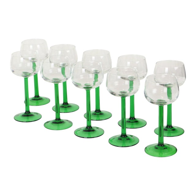 1970s Vintage Alsace Wine Glasses with Green Stems from Luminarc, 1970s, Set of 10 For Sale - Image 5 of 18