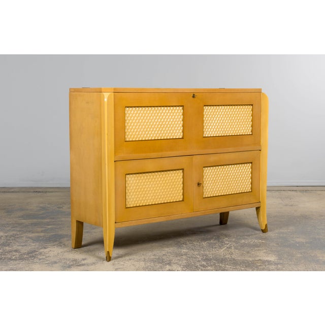 1930s French Art Deco Blond Lacquer Bar Cabinet For Sale - Image 11 of 18