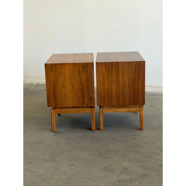 Mid 20th Century Nightstands by Kent Coffey - Pair For Sale In Los Angeles - Image 6 of 15