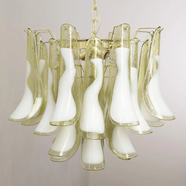 Petal Suspension Lamp in Murano Glass, Italy, 1990s For Sale - Image 9 of 13
