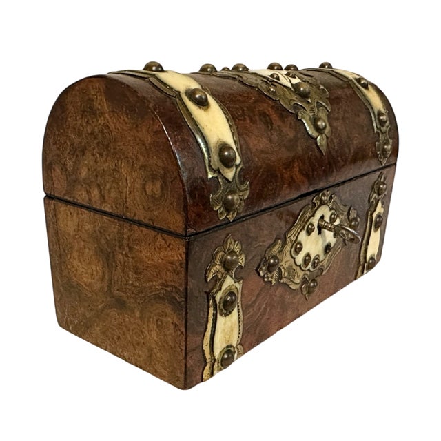 Antique Victorian Domed English Burr Walnut Wood & Bone Tea Caddy Box W/Key For Sale - Image 4 of 8