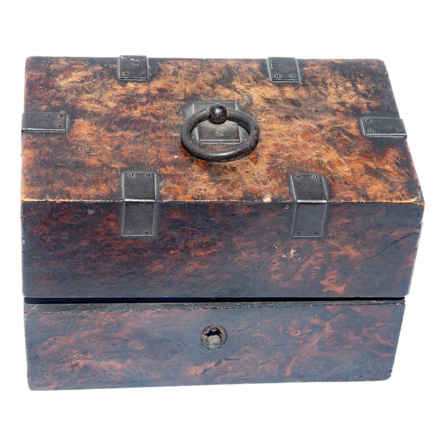 Early 18th Century Burlwood Box For Sale