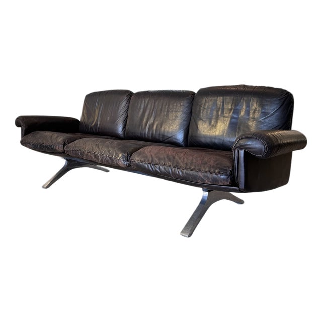 DS-31 3-Seater Sofa in Brown Leather on Cantilever Legs from de Sede, Switzerland, 1970s For Sale