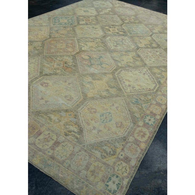 Turkish Turkish Oushak Rug 9' x 13'2" #18646 For Sale - Image 3 of 8