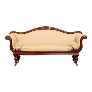 Early 20th Century English Regency Carved Mahogany Sofa For Sale