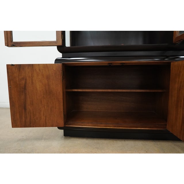 Vintage Century Chin Hua Chinoiserie Dual Display Cabinet, Attributed For Sale - Image 10 of 18