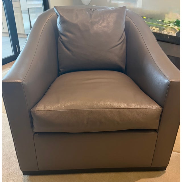 Mid-Century Modern Pair of René Cazares Holly Swivel Chairs Upholstered in South Hampton Charcoal Genuine Leather. For Sale - Image 3 of 7