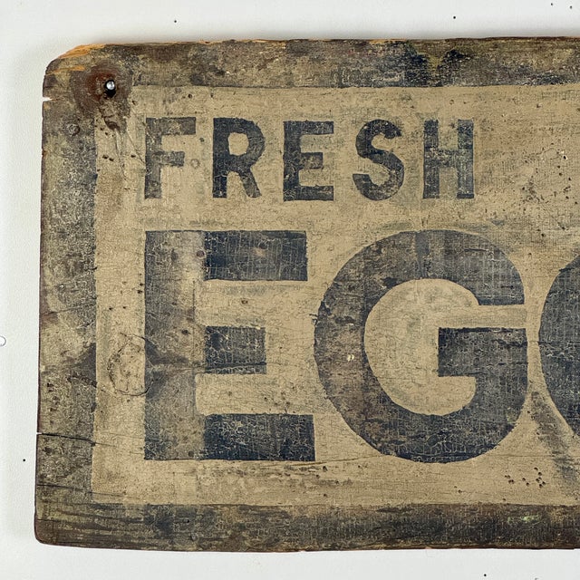 Late 19th Century Antique 19th Century "Fresh Eggs" Wooden Sign With Applied Egg Shells For Sale - Image 5 of 15