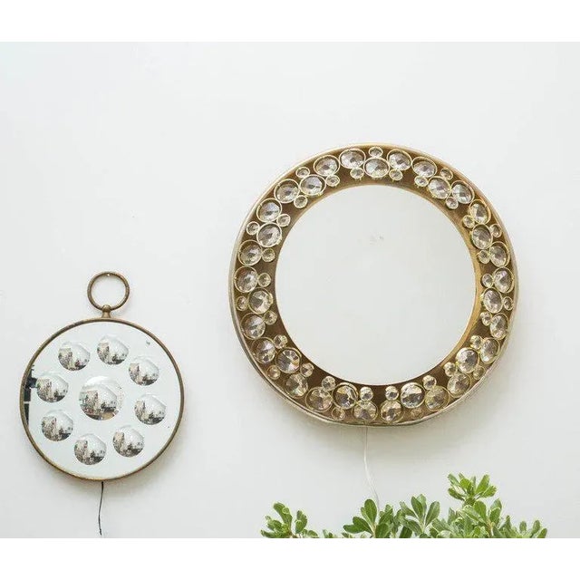 1960s 1960s Palwa Illuminated Mirror – Brass & Crystal Hollywood Regency Glam For Sale - Image 5 of 10