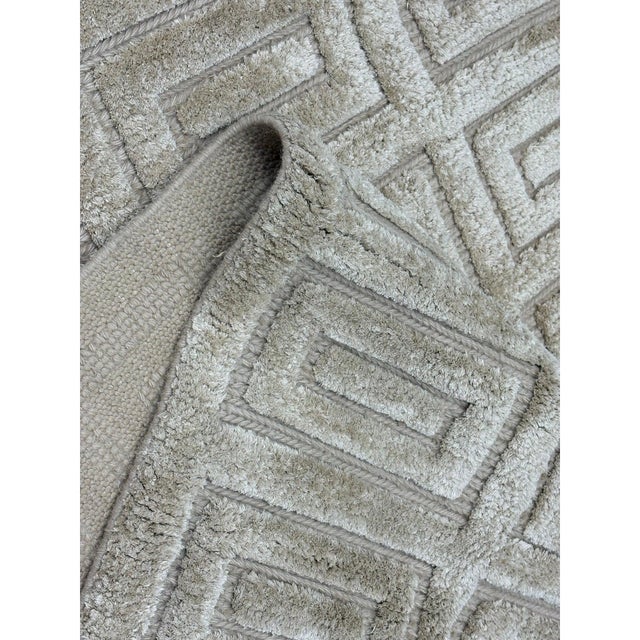 Rh Rajouri Silk & Wool Rug – 12' × 15' Wheat | Hand-Knotted Silk & Wool | Nepalese Artisan Construction For Sale - Image 15 of 18