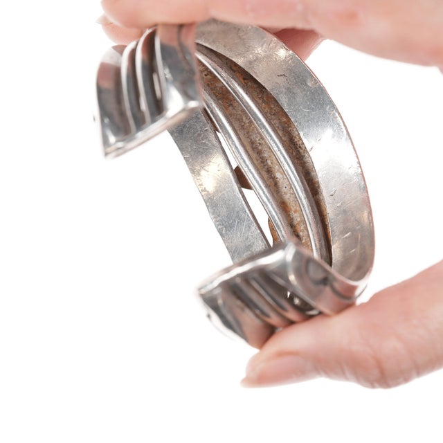 Metal 6.25" Mark Chee (1914-1981) Navajo silver cuff bracelet with turquoise For Sale - Image 7 of 11