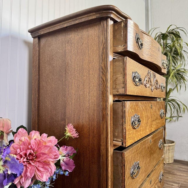 Late 19th Century Antique Tiger Oak Serpentine 5-Drawer Dresser For Sale - Image 5 of 13