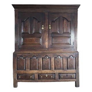 18th Century Georgian Welsh Oak Country Press For Sale