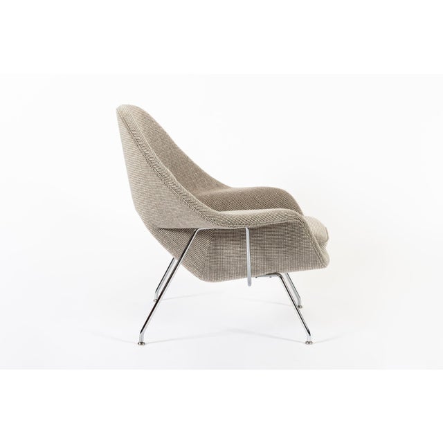 Metal Early Restored Mid Century Tan Womb Lounge Chair by Saarinen for Knoll, Multiples/Custom Available For Sale - Image 7 of 17
