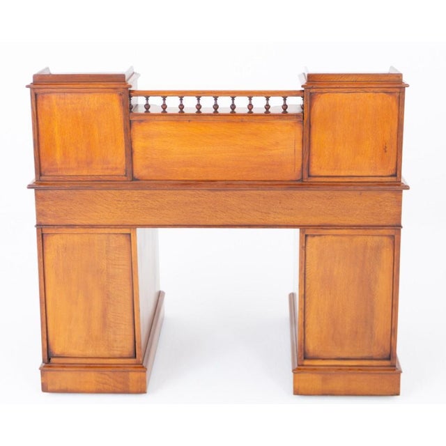 Brown Antique Victorian Dicken's Desk in Oak, 1860 For Sale - Image 8 of 10