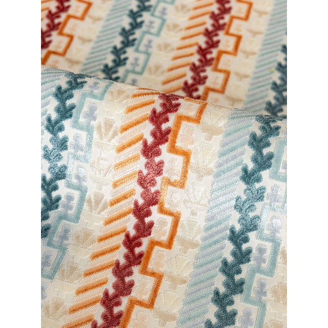 Influenced by surroundings across the globe, Hemispheres takes you on a colorful journey to some of the world’s most...