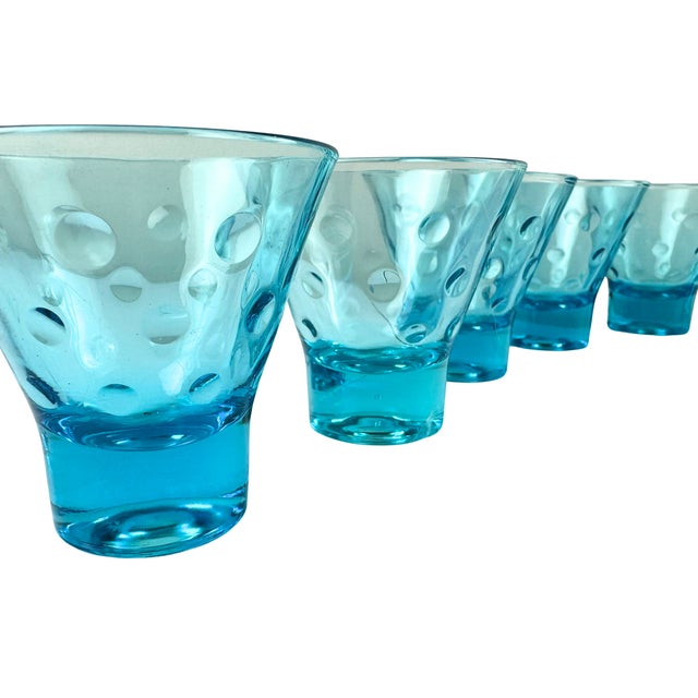 Blue Polka Dot Glasses Set of 6 – Vintage 1960s MCM Cocktail Barware For Sale - Image 6 of 7