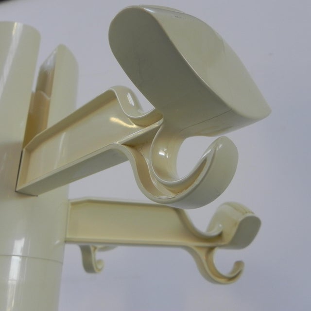 Standing Coat Rack by Giancarlo Piretti for Castelli, 1970s For Sale - Image 9 of 18