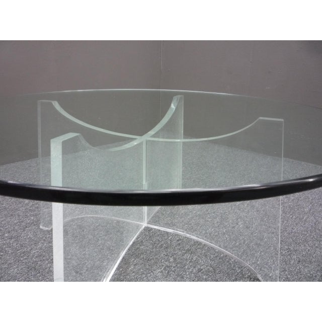 Mid-Century Modern Space Age Acrylic & Glass Coffee Table, 1960s For Sale - Image 3 of 7