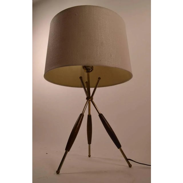 Mid-Century Modern Thurston for Lightolier Tri Pod Table Lamp For Sale - Image 3 of 7