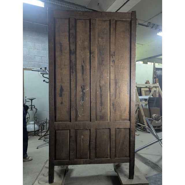 Mottled Mahogany Chest of Drawers in the style of Fécamp For Sale - Image 12 of 14