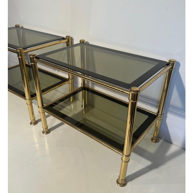 Mid-Century Modern 1970s Pair of brass side tables with smoked glass shelves For Sale - Image 3 of 10