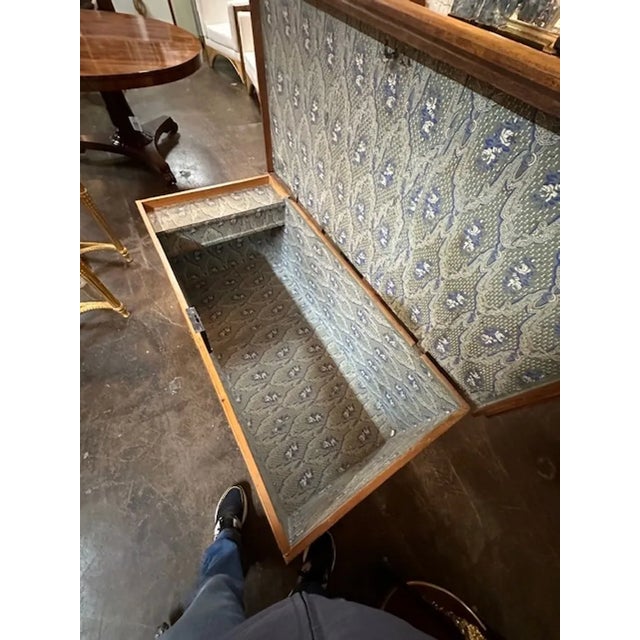 19th Century German Biedermeier Inlaid Walnut Trunk For Sale - Image 9 of 10