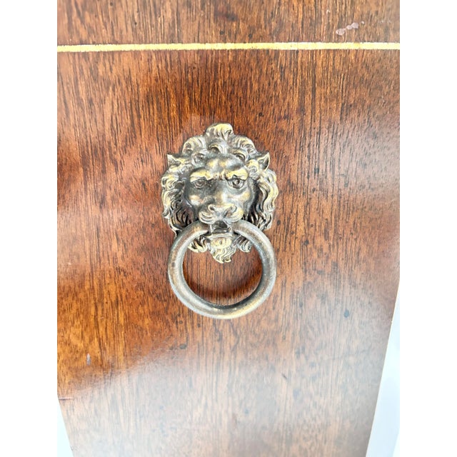 Vintage Mahogany-Finish Wood Wastebasket With Brass Lion Head Ring Pulls For Sale In Louisville - Image 6 of 11